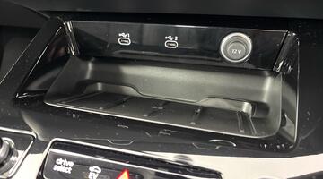 2025 Audi 2.0 e-hybrid5.9kWh Technik Saloon S Tronic quattro Euro 6 5-door (White) - Image: 7