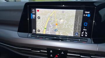 2022 Volkswagen ETSI MHEV R-Line DSG Euro 6 5-door (Black) - Image: 29