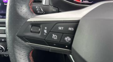 2022 SEAT 2.0 TDI FR Sport Euro 6 5-door (Black) - Image: 28