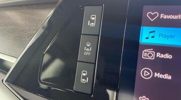 2025 Volkswagen 2.0 TDI Style Long MPV DSG Euro 6 5-door (Grey) - Image: 22