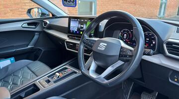 2022 SEAT EHybrid 12.8kWh XCELLENCE Lux DSG Euro 6 5-door (Grey) - Image: 6