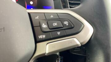 2025 Volkswagen 1.0 TSI Match Euro 6 5-door (Blue) - Image: 24