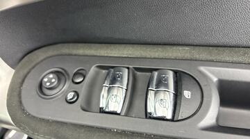 2022 MINI 2.0 Cooper S Exclusive Steptronic Euro 6 5-door (Black) - Image: 20