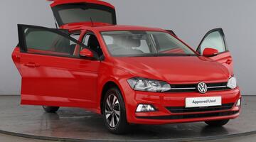 2021 Volkswagen 1.0 EVO Match Euro 6 5-door (Red) - Image: 9