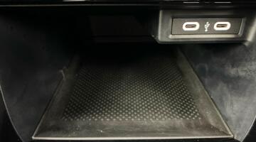 2024 Volkswagen 1.0 TSI Match Euro 6 5-door (Grey) - Image: 25