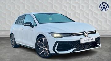 2025 Volkswagen ETSI MHEV Black Edition DSG Euro 6 5-door (White) - Image: 1
