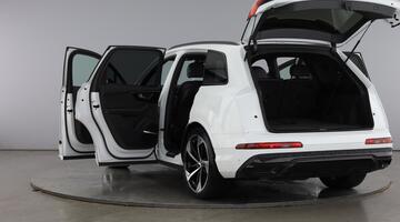 2022 Audi 3.0 TFSI V6 55 Black Edition Tiptronic quattro Euro 6 5-door (White) - Image: 11