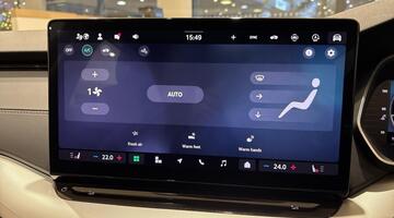 2024 Škoda TSI ACT SE Technology Euro 6 5-door (Black) - Image: 28