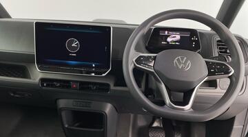 2025 Volkswagen Pro 79kWh Commerce Auto 5-door (Silver) - Image: 8