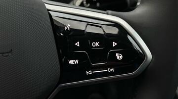 2025 Volkswagen Pro 77kWh Match Plus Fastback Auto 5-door (Grey) - Image: 20