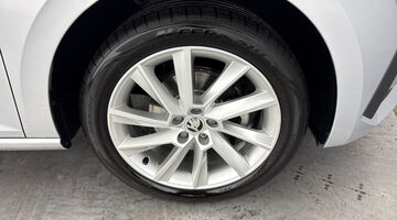 2025 Škoda TSI SE L Edition DSG Euro 6 5-door (Silver) - Image: 6