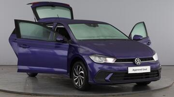 2022 Volkswagen 1.0 TSI Life DSG Euro 6 5-door (Unlisted) - Image: 9