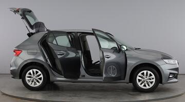 2024 Škoda 1.0 MPI SE Comfort Euro 6 5-door (Grey) - Image: 11