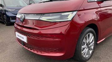 2025 Volkswagen TSI eHybrid 19.7kWh Ocean DSG 4Motion Euro 6 4-door (Red) - Image: 9