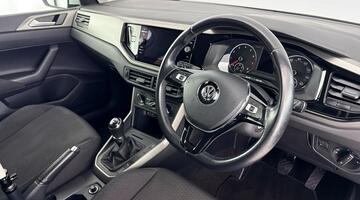 2021 Volkswagen 1.0 TSI Match Euro 6 5-door (White) - Image: 6