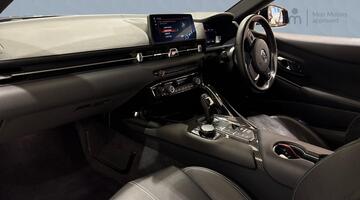 2021 Toyota 3.0T GR Pro Auto Euro 6-door (Blue) - Image: 2