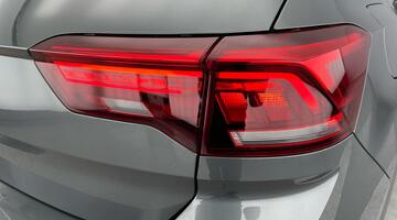 2023 Volkswagen 1.0 TSI Life Euro 6 5-door (Grey) - Image: 26