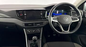 2021 Volkswagen 1.0 TSI Life Euro 6 5-door (Silver) - Image: 8