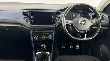 2021 Volkswagen 1.0 TSI United Euro 6 5-door (Silver) - Image: 8