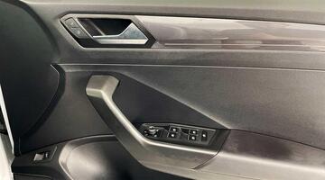 2020 Volkswagen TSI EVO R-Line Euro 6 5-door (Multicolour) - Image: 19