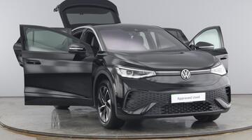 2025 Volkswagen Pro 77kWh Match Auto 5-door (Black) - Image: 9