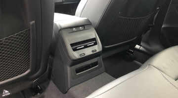 2025 Audi 2.0 TFSI S line Saloon S Tronic Euro 6 5-door (Blue) - Image: 19