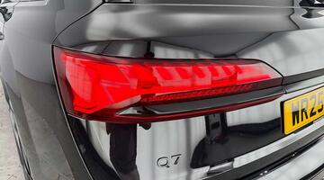 2025 Audi 3.0 TDI V6 50 Black Edition Tiptronic quattro Euro 6 5-door (Black) - Image: 34