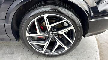 2025 Audi 100kWh Performance Edition 1 Auto 5-door (Black) - Image: 35