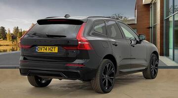 2024 Volvo 2.0h T8 18.8kWh Ultra Black Edition Auto Euro 6 5-door (Black) - Image: 3