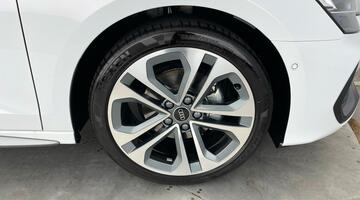 2025 Audi TFSI 30 S line Sportback S Tronic Euro 6 5-door (White) - Image: 5