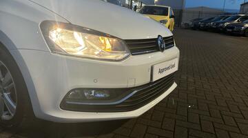 2017 Volkswagen TSI BlueMotion Tech Match Euro 6 5-door (White) - Image: 12