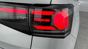 2024 Volkswagen 1.0 TSI Match Euro 6 5-door (Silver) - Image: 28