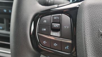 2026 Ford 320 Duratec 11.8kWh Sport Crew Van Auto Euro 6 5-door (Grey) - Image: 14