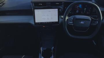 2026 Ford Standard Range 43kWh Select Auto 5-door (Blue) - Image: 9