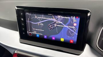 2024 SEAT 1.0 TSI FR Sport Euro 6 5-door (Red) - Image: 17