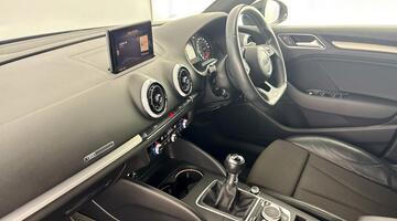 2019 Audi TFSI CoD 35 S line Euro 6 4-door (Black) - Image: 2