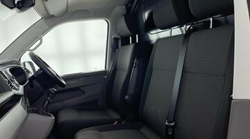 2025 Volkswagen 2.0 TDI T28 Highline FWD SWB Euro 6 5-door (White) - Image: 32