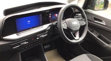 2025 Ford 250 EcoBoost Limited Auto L2 Euro 6 6-door (Black) - Image: 8