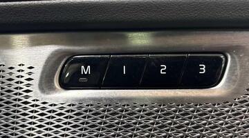 2025 Volvo 2.0 T8 18.8kWh Ultra Dark Auto 4WD Euro 6 5-door (Silver) - Image: 26