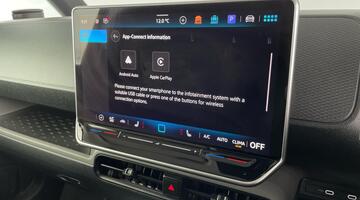 2024 Volkswagen Pro 79kWh Commerce Auto 5-door (Black) - Image: 15