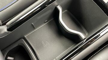 2025 Volkswagen 2.0 TDI R-Line DSG Euro 6 5-door (Red) - Image: 7