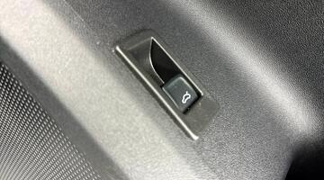 2025 Audi 2.0 TDI Edition 1 S Tronic quattro Euro 6 5-door (Black) - Image: 20