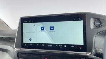 2025 Volkswagen T32 65kWh Commerce Pro Auto RWD SWB 5-door (Grey) - Image: 27