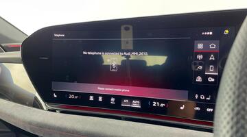 2025 Audi 100kWh Launch Edition Auto quattro 5-door (Grey) - Image: 17