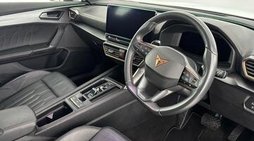 2022 CUPRA TSI V2 DSG Euro 6 5-door (White) - Image: 6