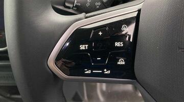 2025 Volkswagen Pro 79kWh Commerce Plus Auto 5-door (White) - Image: 37