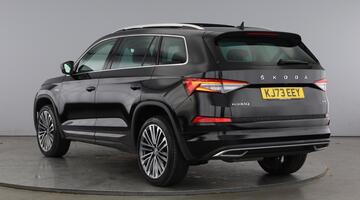 2024 Škoda 2.0 TDI Laurin & Klement DSG 4WD Euro 6 5-door (7 Seat) (Black) - Image: 3