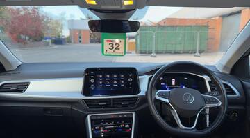 2023 Volkswagen 1.0 TSI Life Euro 6 5-door (Grey) - Image: 8