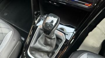 2022 Volkswagen TSI R-Line DSG Euro 6 5-door (Black) - Image: 29