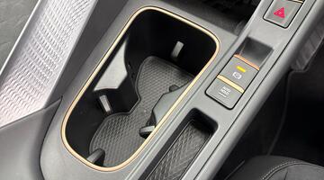 2025 CUPRA 2.0 TSI VZ1 DSG 4-doorive Euro 6 5dr (Black) - Image: 12